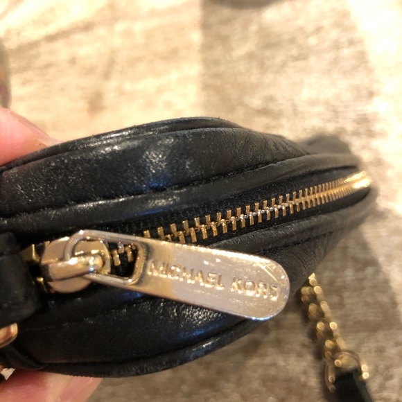 Michael Kors crossbody - Picture 4 of 11